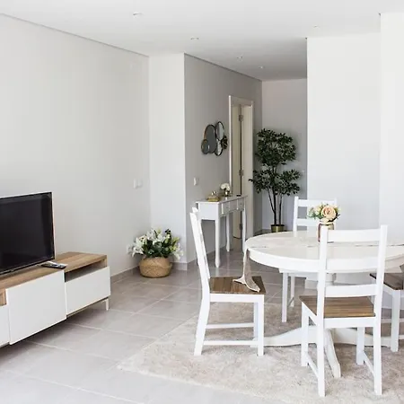 Seaside Charming Apartment